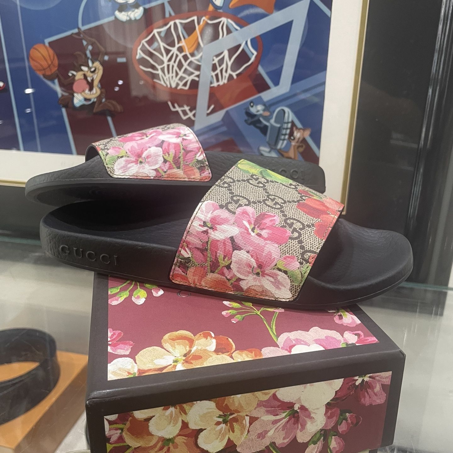 Gucci bloom deals slides box