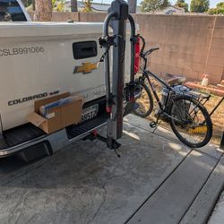 Yakima Ridgeback 4 Bike Rack Carrier 