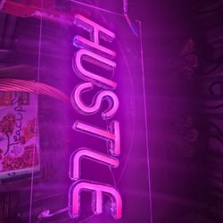 Neon HUSTLE Pink Sign