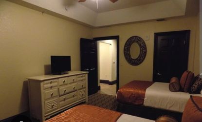 VACATION ON DISNEY PROPERTY