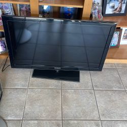 Samsung 40. “ Inch Tv Works Great Lost Control 