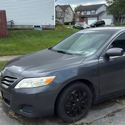 2011 Toyota Camry (Dark Grey)