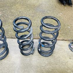 Infiniti Oem Qx70 Springs From 2017 Limited Model