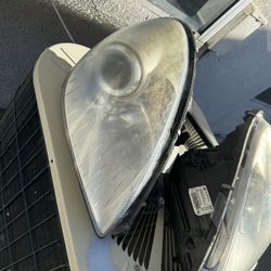 Mercedes ML350 OEM Headlights (L&R) $160 For Both 