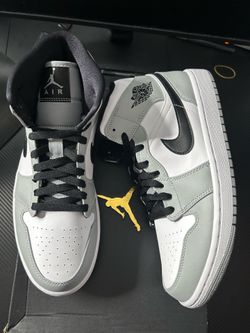Jordan 1 Mid Smoke Grey Size 9.5