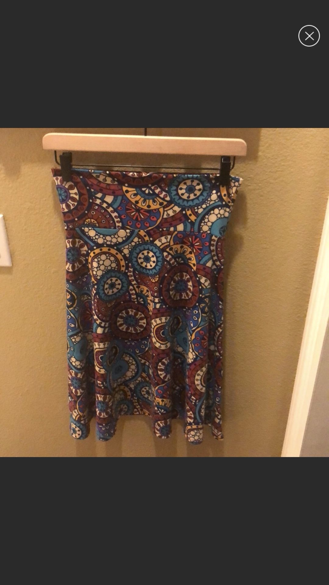 New LuLaRoe women XS skirt with tags