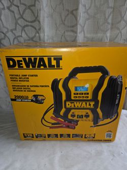 Dewalt 2000 amp Portable Jumper Starter. Digital Inflator. Power inverter New (Price is Firm)