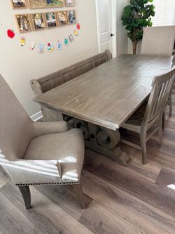 Dining room table