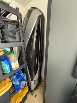 Thule cargo box