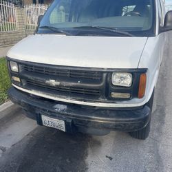 2000 Chevrolet Express