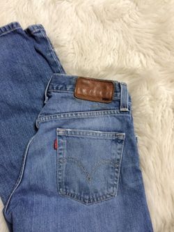 Men's Levi straight denim 29x32