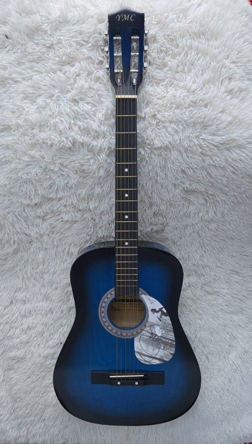 Taylor Swift signed 38" acoustic guitar
