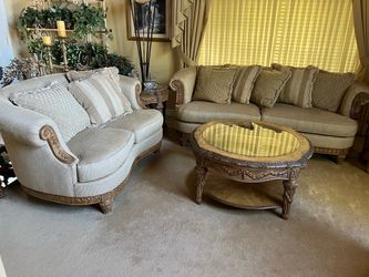 Schnadig living room