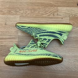 Yeezy 350 Semi Frozen Yellow Worn Og None 8.5/10 Condition $220  Sz 9.5 