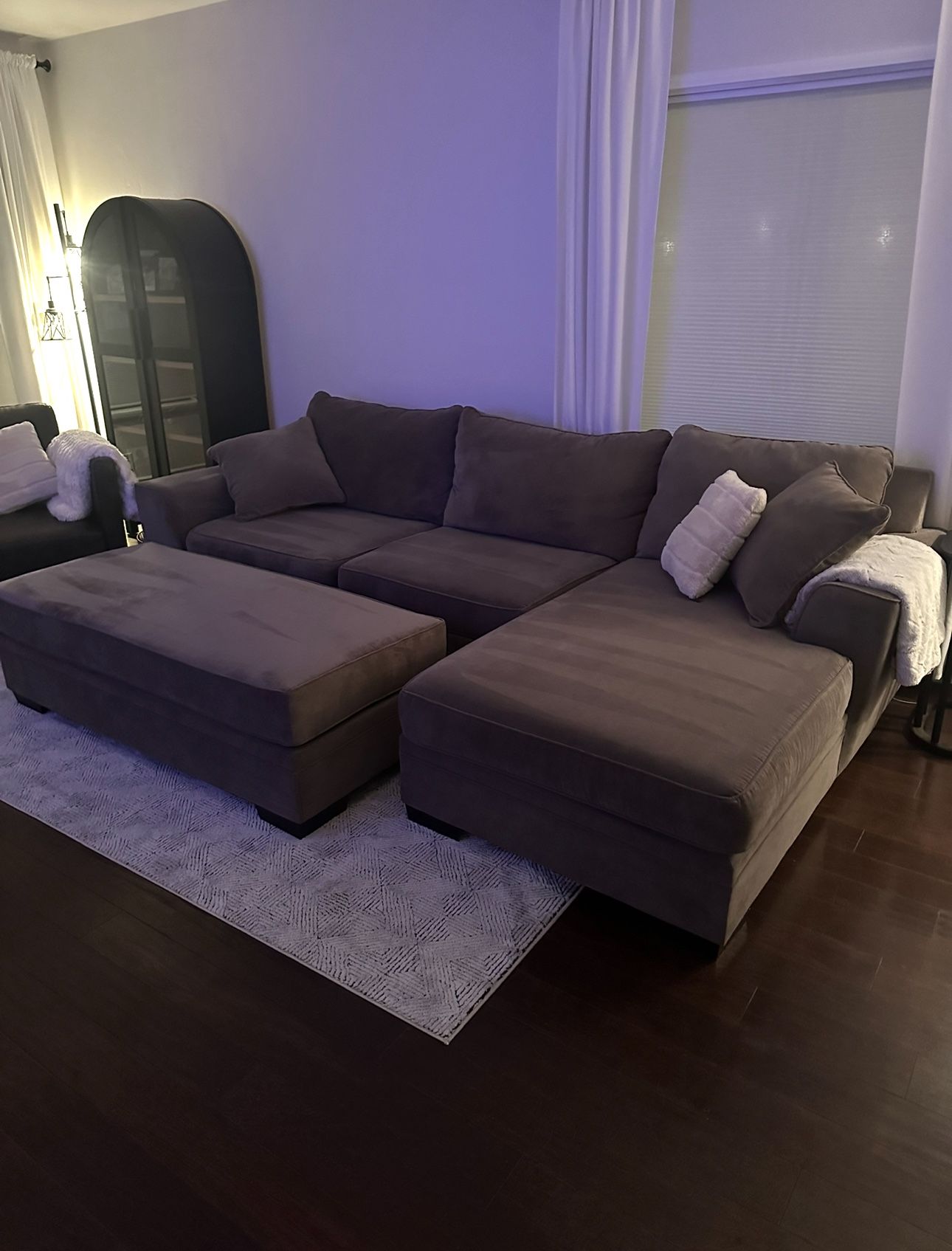 Living Spaces sectional w/ matching ottoman