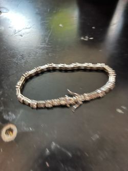 LADYS SILVER BRACELET