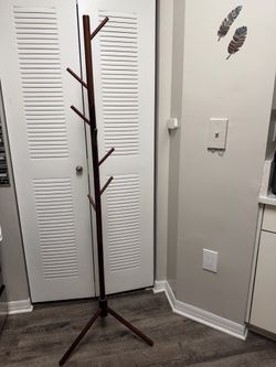 Dark Wood Tree Coat Rack