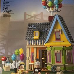 LEGO Disney Pixar Up House Building Set (43217)