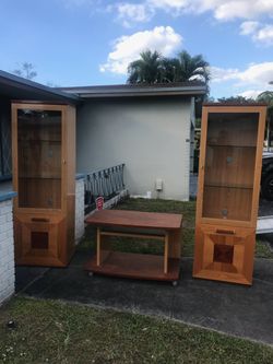 Wall unit with tv stand