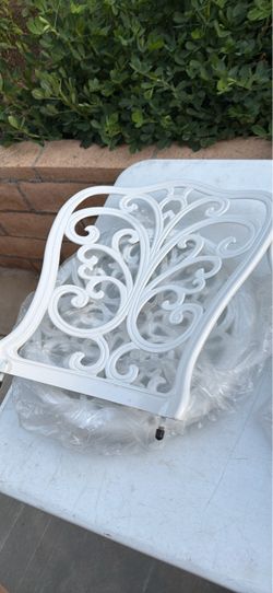 White Cast Aluminum Patio Chair Back