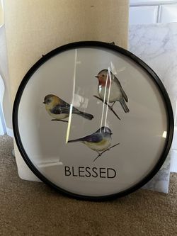 Black Round Metal frame