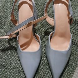 Women's  Heel  Size  6-7