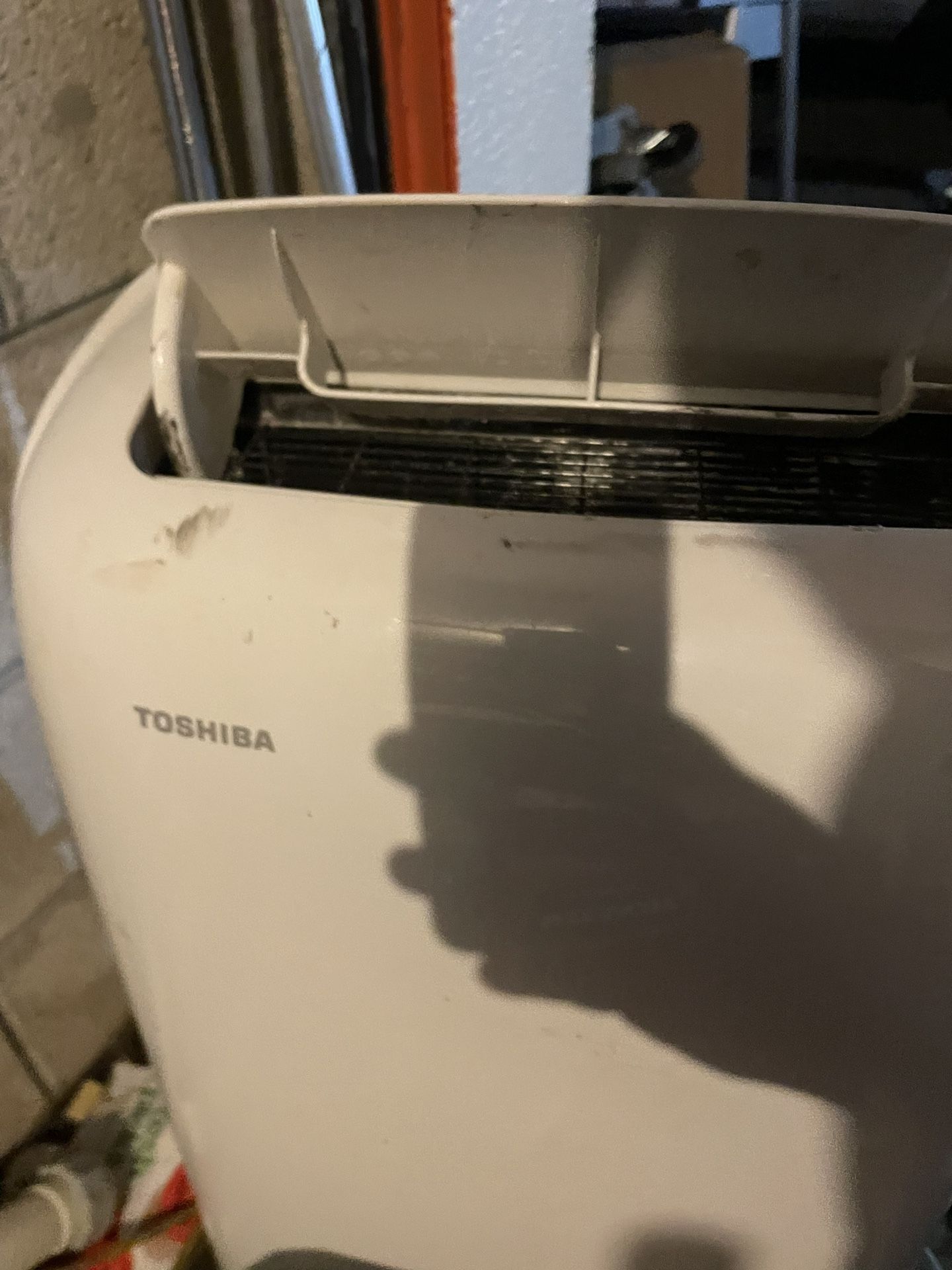 Toshiba Portable Ac Unit Like New