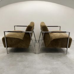 EXQUISITE PAIR OF ITALIAN MID CENTURY MODERN LOUNGE CHAIRS 