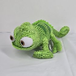 Disney Store Tangled Pascal The Chameleon Plush 8" Stuffed Animal