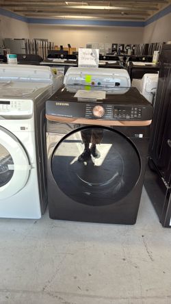 Sole Unit Left ⚠️ Get $550 Off MSRP 📉🏷️ on 7.5 cu ft Samsung Front Load Vented Gas Dryer, EnergyStar-Certified 🥇