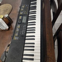 Casio CTK-2400 61-key Portable 