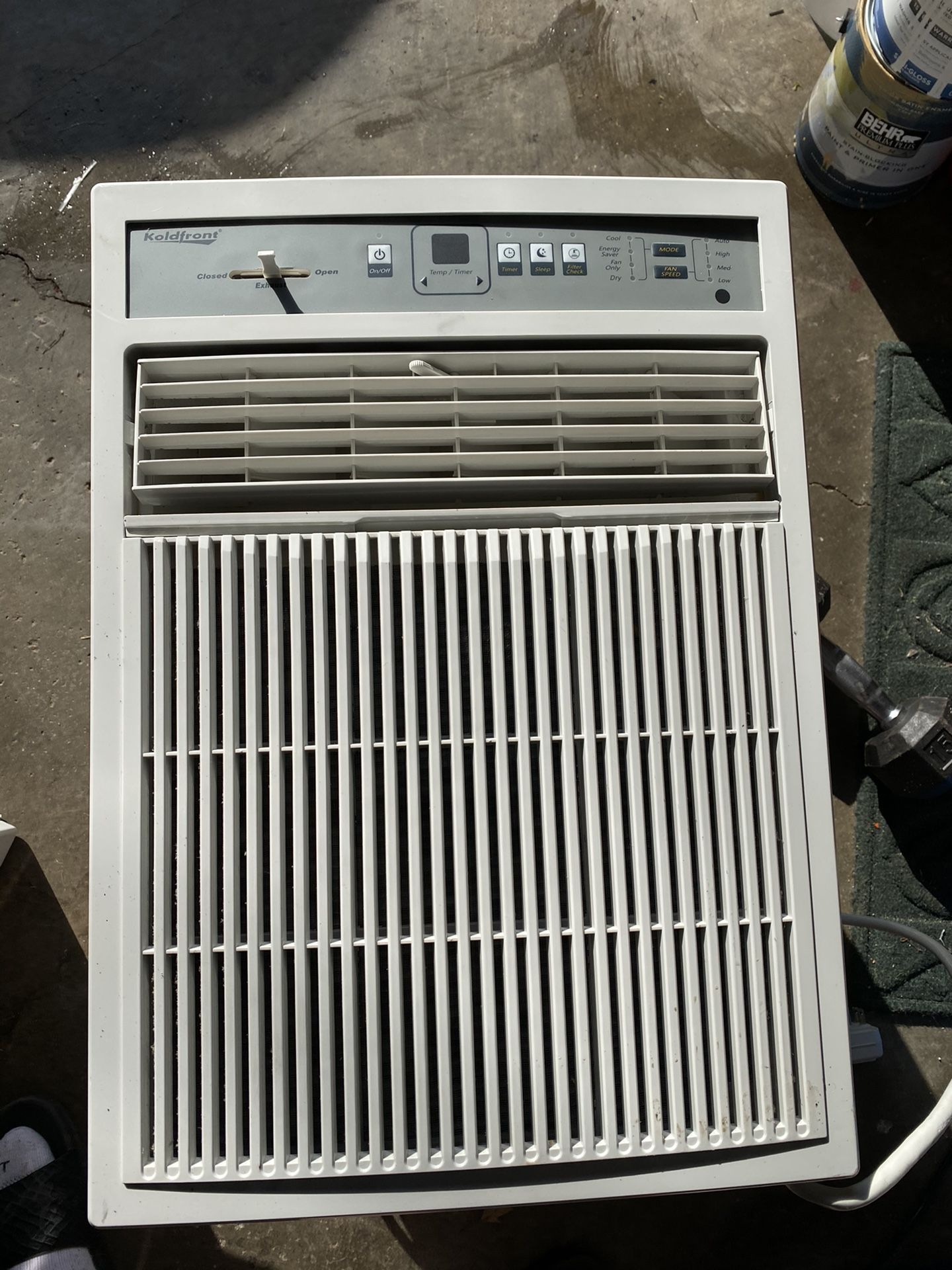 Koldfront CAC8000W 8000 BTU 115V Casement Air Conditioner with