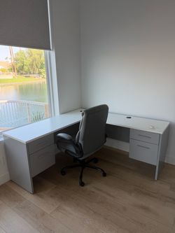 Salt Creek Custom Desk with chair