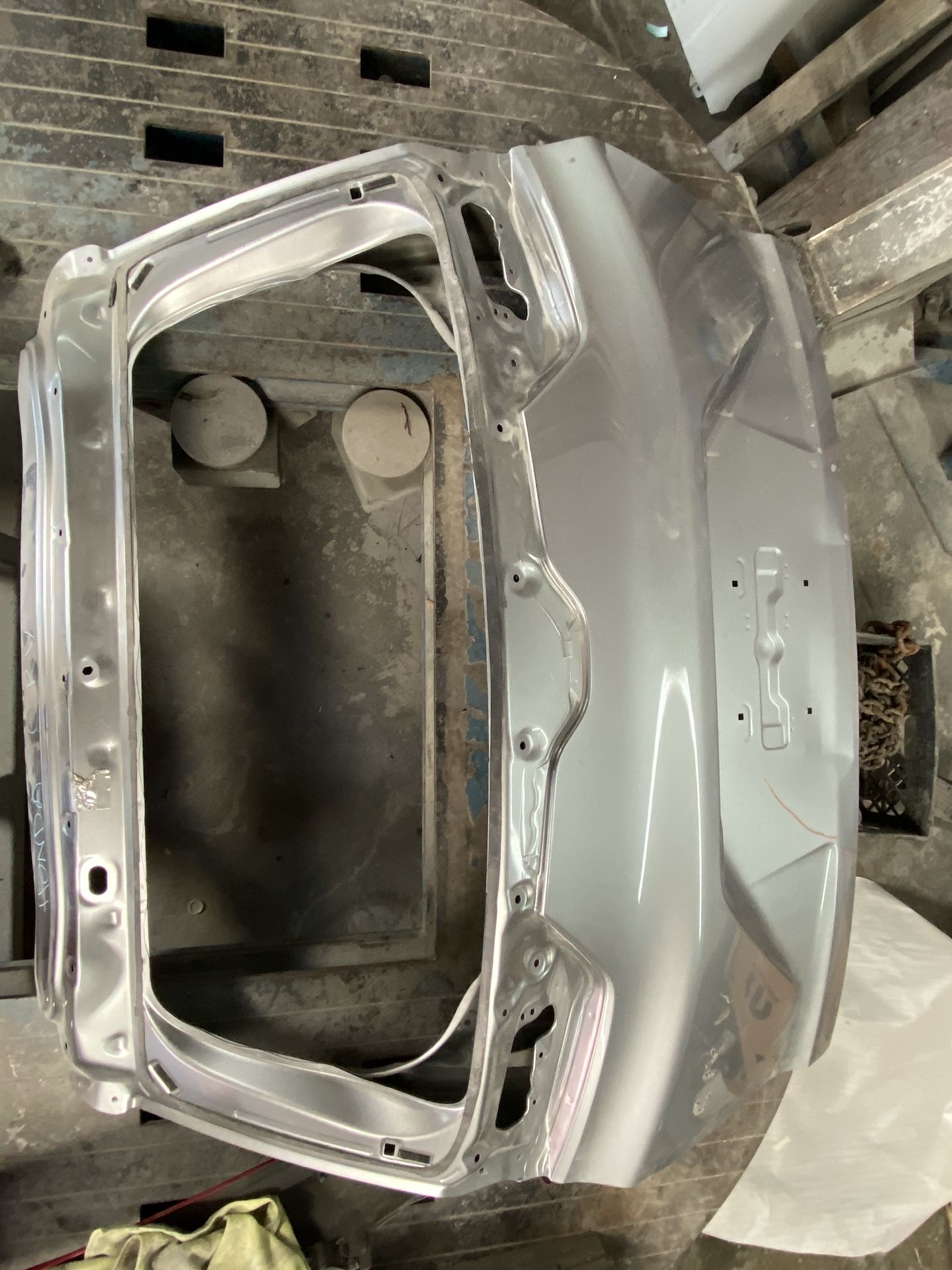 Honda 17-19 crv tailgate