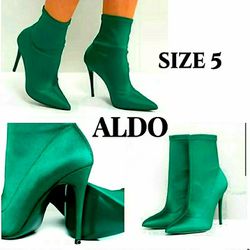 ALDO Cirelle high heel stiletto satin mid-calf boots in emerald green. SIZE 5 ➡️ YES! IT'S STILL AVAILABLE ⬅️