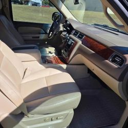 2009 Chevy Avalanche LTZ