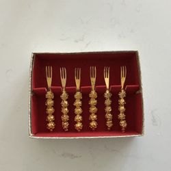Collectible 6 Miniature Gold Tone Appetizer/cocktail Forks
