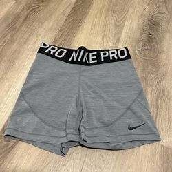 Nike Pro Shorts large