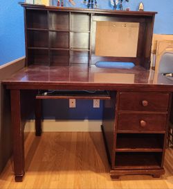 Pottery Barn Student Desk And Cubby Corkboard Hutch