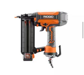 RIDGID Pneumatic 18-Gauge 2-1/8 in. Brad Nailer with CLEAN DRIVE Technology @Rid-640