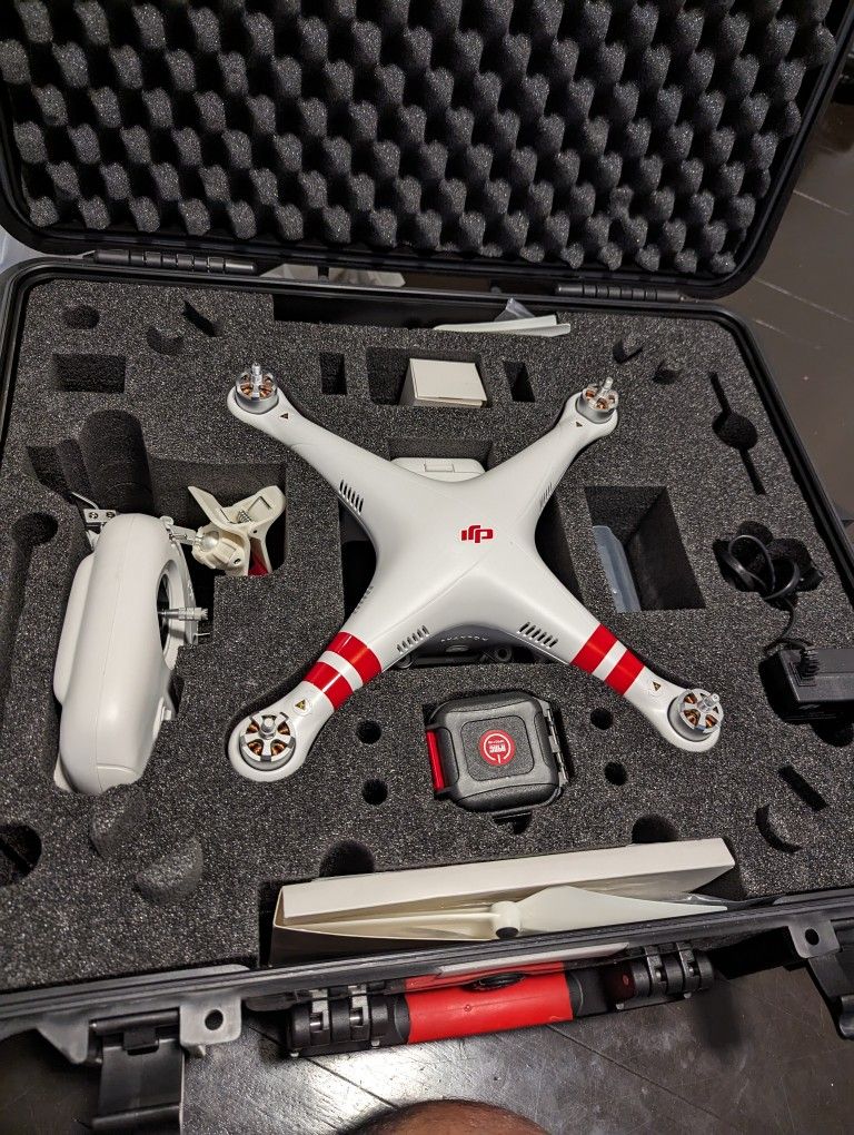 DJI Phantom 2 Vision + Drone