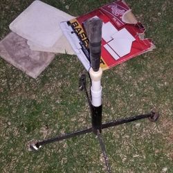 Batting / Hitting TEE, rubber Bases, Pitching Trainer