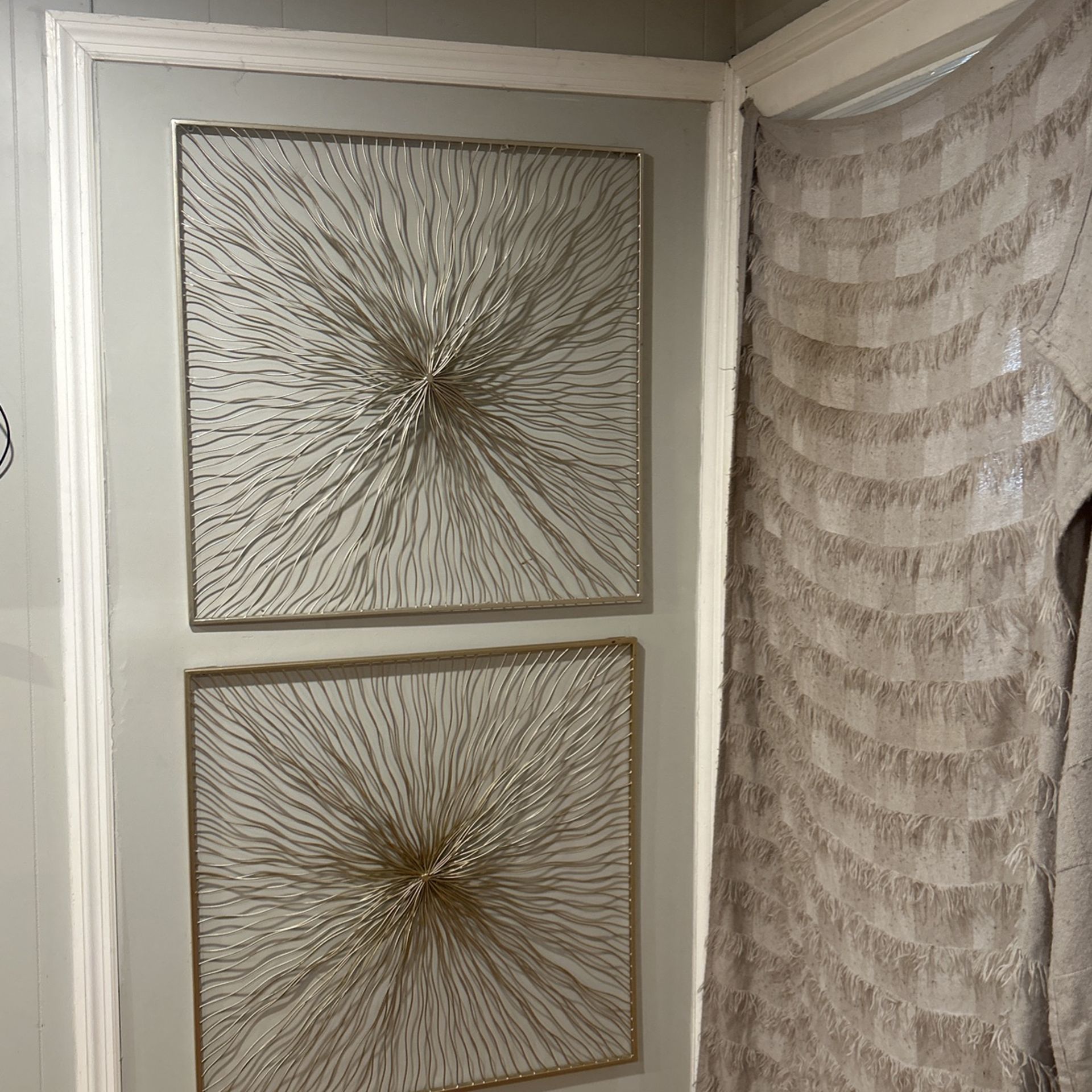 Metal Flower Wall Decor