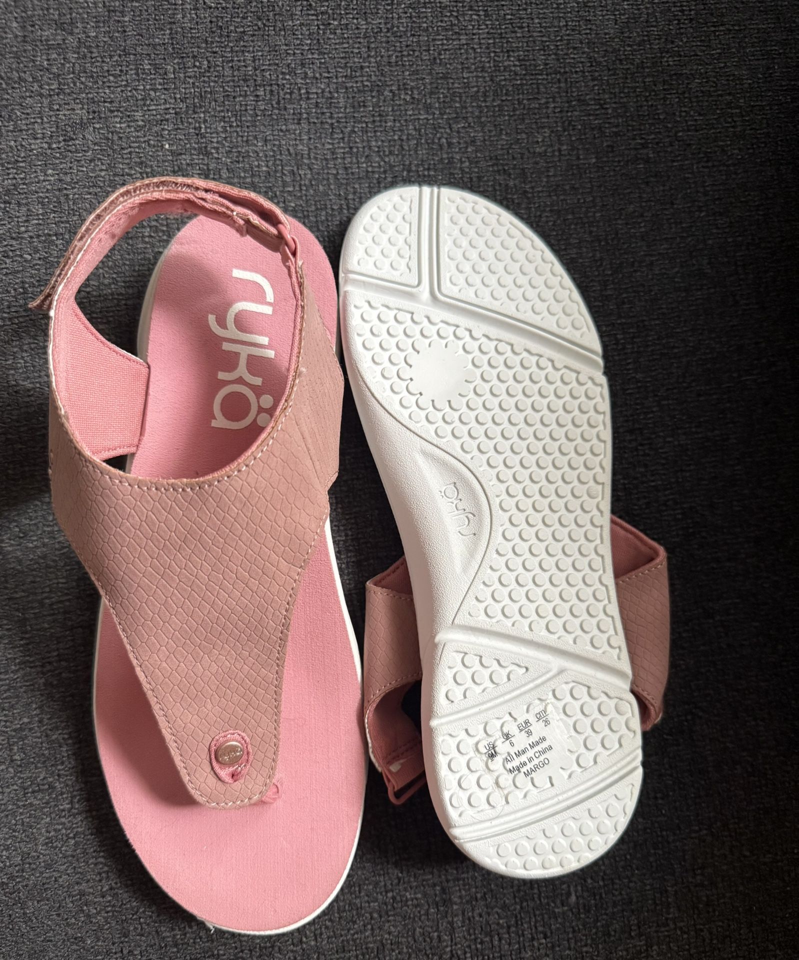 Comfortable Sandals Blue And Pink