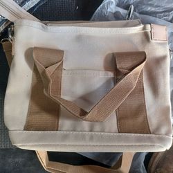 tan canvas tote bag