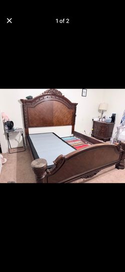 Calking Bed N Nightstand