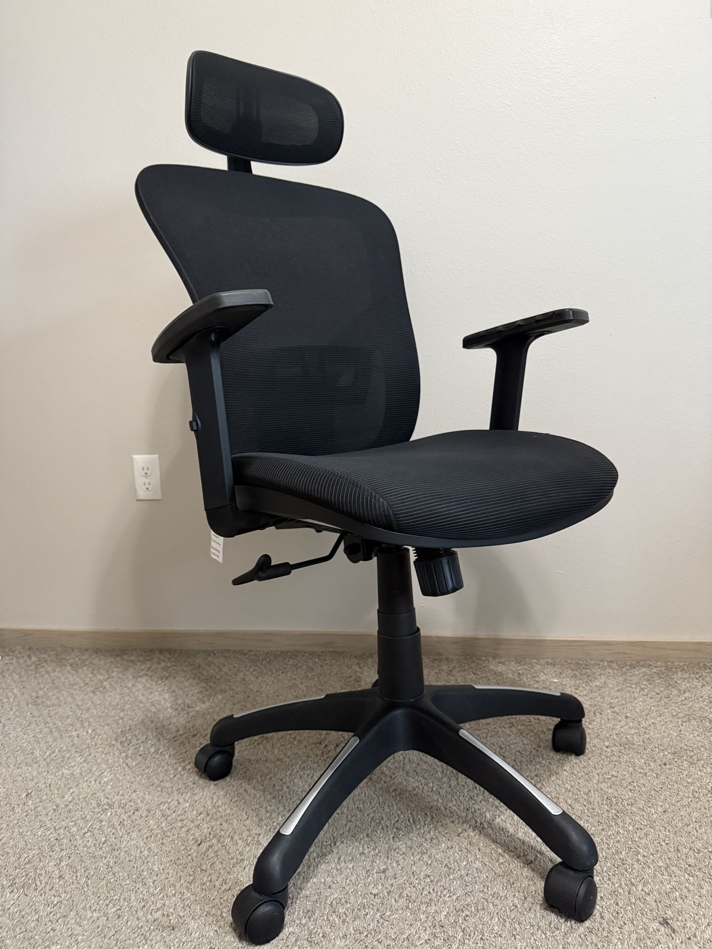 Office Chair - Brand New - Rarely Used - Move Out Sale