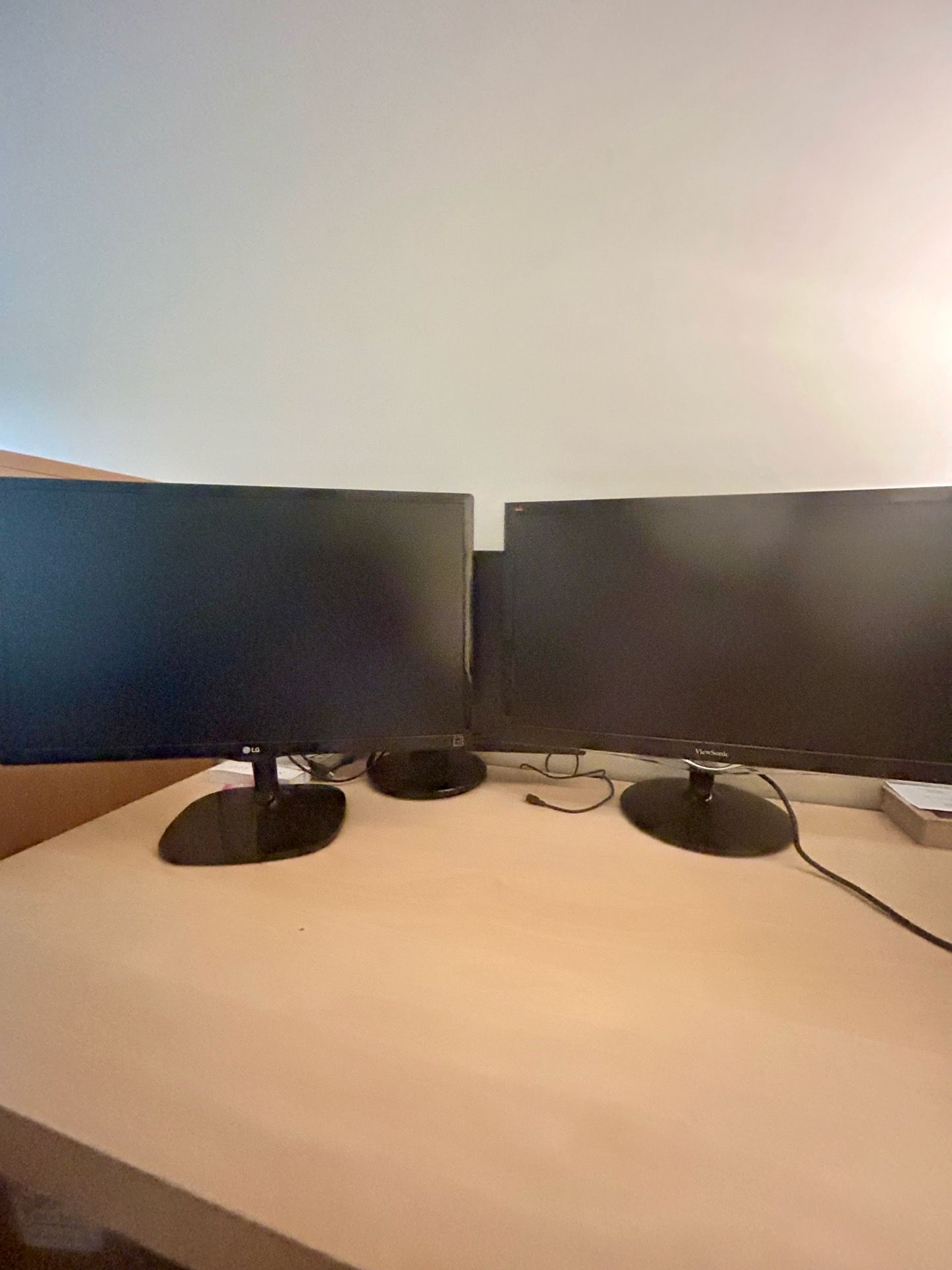 desktop monitor