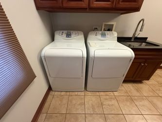 Front load Washer and dryer set