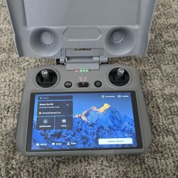 Barely used DJI RC2 drone remote controller LIKE NEW - $300Barely used DJI RC2 drone remote controller LIKE NEW